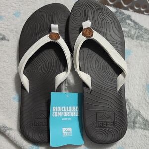 Reef White Strap Black Footbed Flip Flops